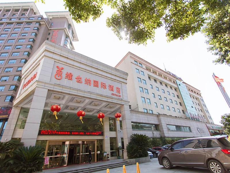 Vienna International Hotel Zhangjiajie Tianmen Mountain Exteriör bild